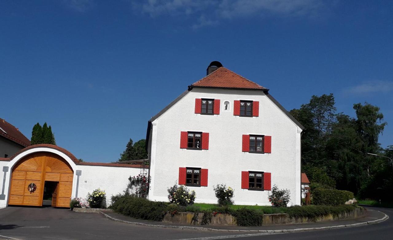 Apartments Angela Wiesau Buitenkant foto
